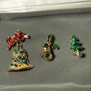Vintage Festive Holiday Brooch Set 3